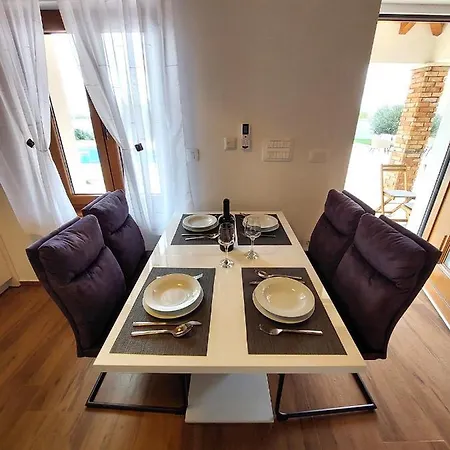 Lunnis - Total Peace And Serenity Ferienhaus Velika Cista (Sibenik-Knin)