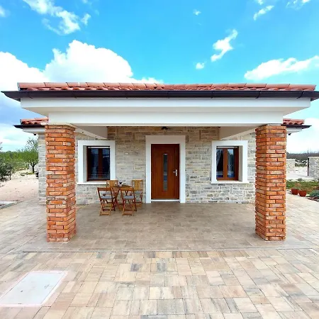 Lunnis - Total Peace And Serenity Ferienhaus Velika Cista (Sibenik-Knin)