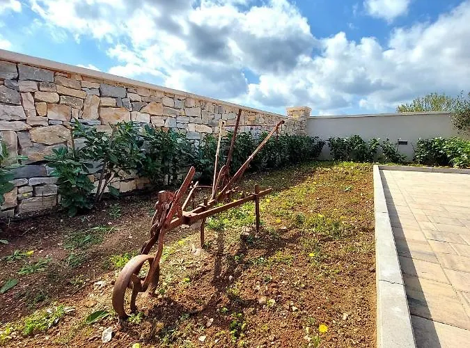 Lunnis - Total Peace And Serenity *