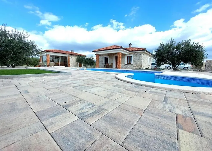 Lunnis - Total Peace And Serenity *